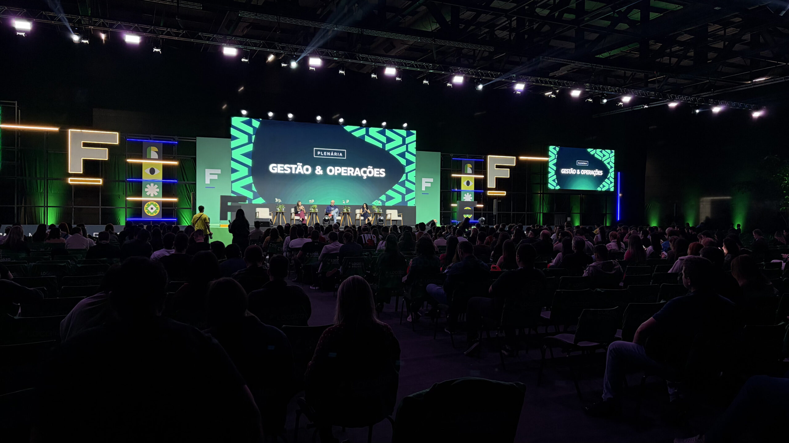 Fórum E-Commerce Brasil Dia 2 - painel sobre IA no varejo